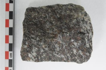Vorschaubild Pyroxen-Granat-Anorthosit
